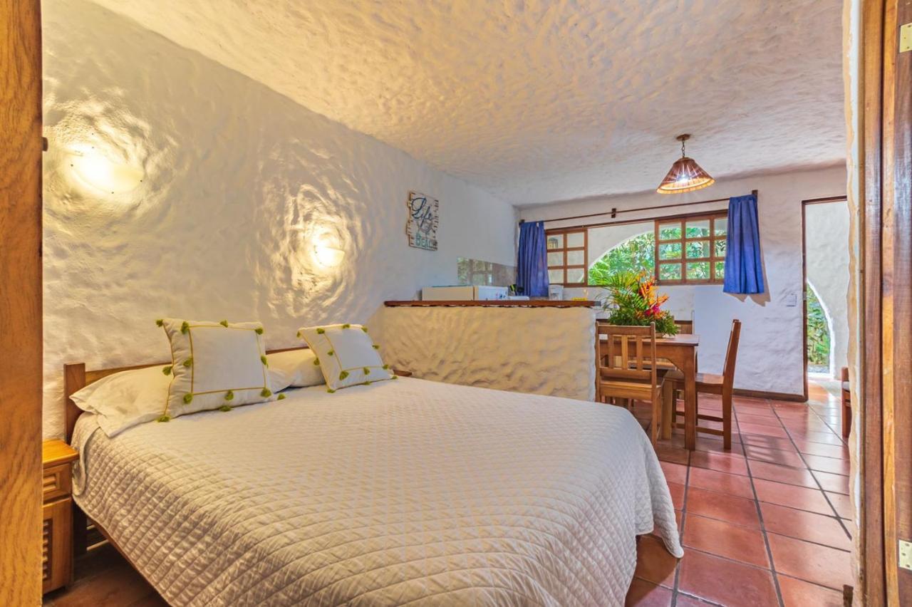 פלאיה הרמוסה Ola Bonita Beachfront Apart Hotel מראה חיצוני תמונה